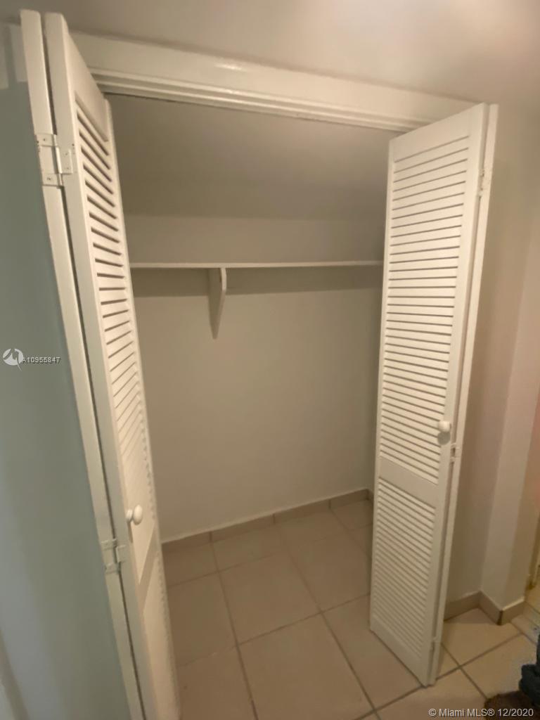 See details / 2170 sq. ft. $ 2020-12-22 0 Photo