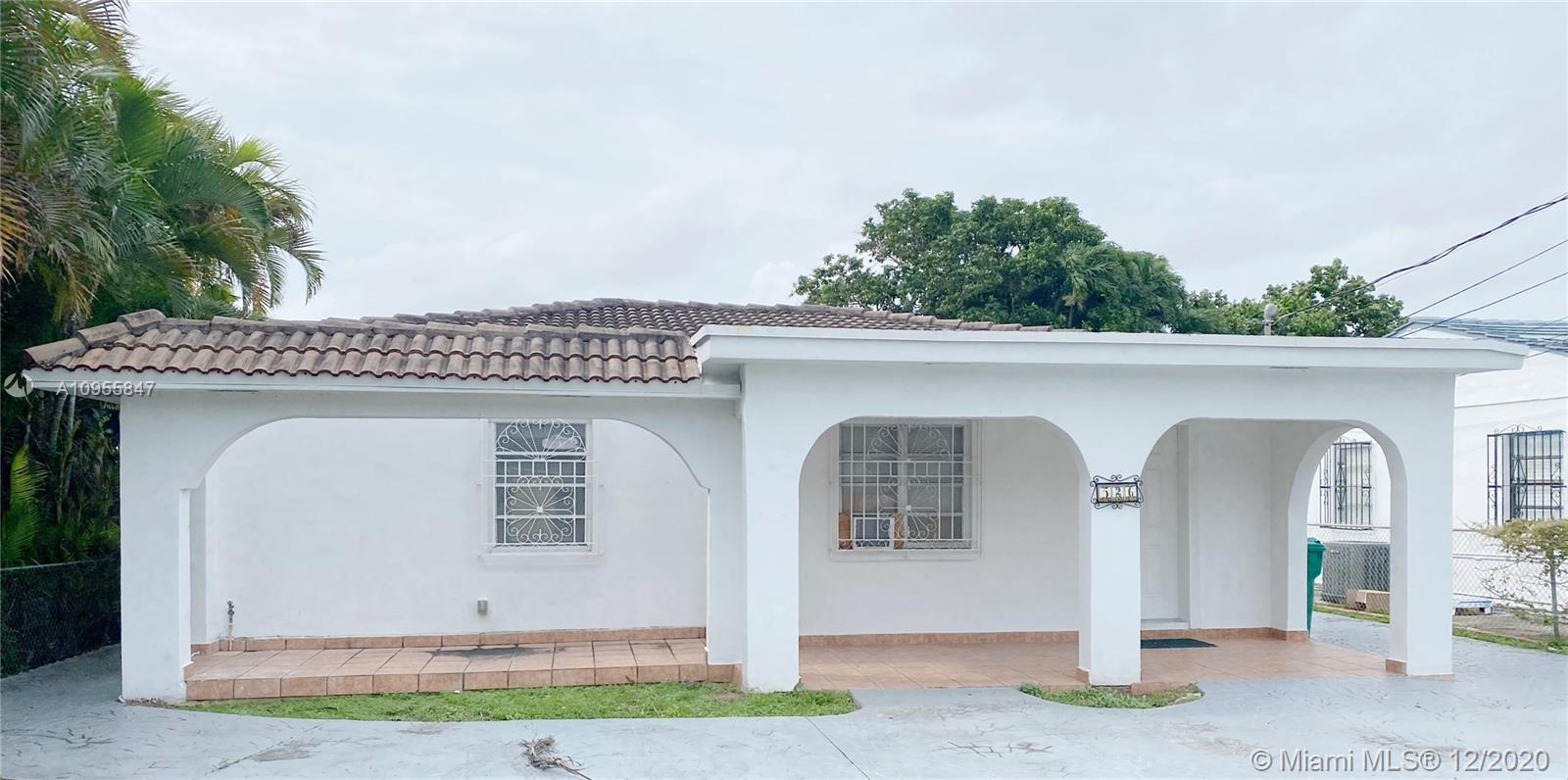 See details / 2170 sq. ft. $ 2020-12-22 0 Photo