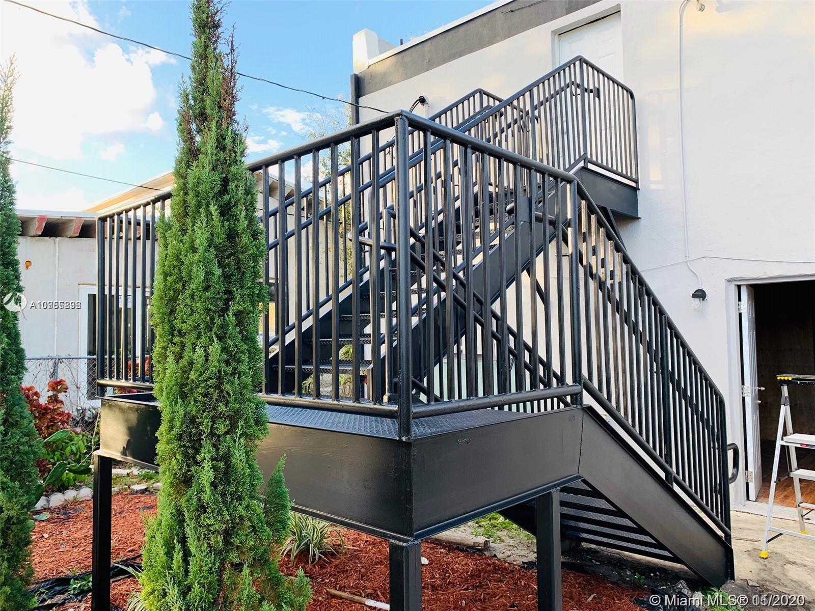 See details / 2400 sq. ft. $ 2021-01-20 0 Photo