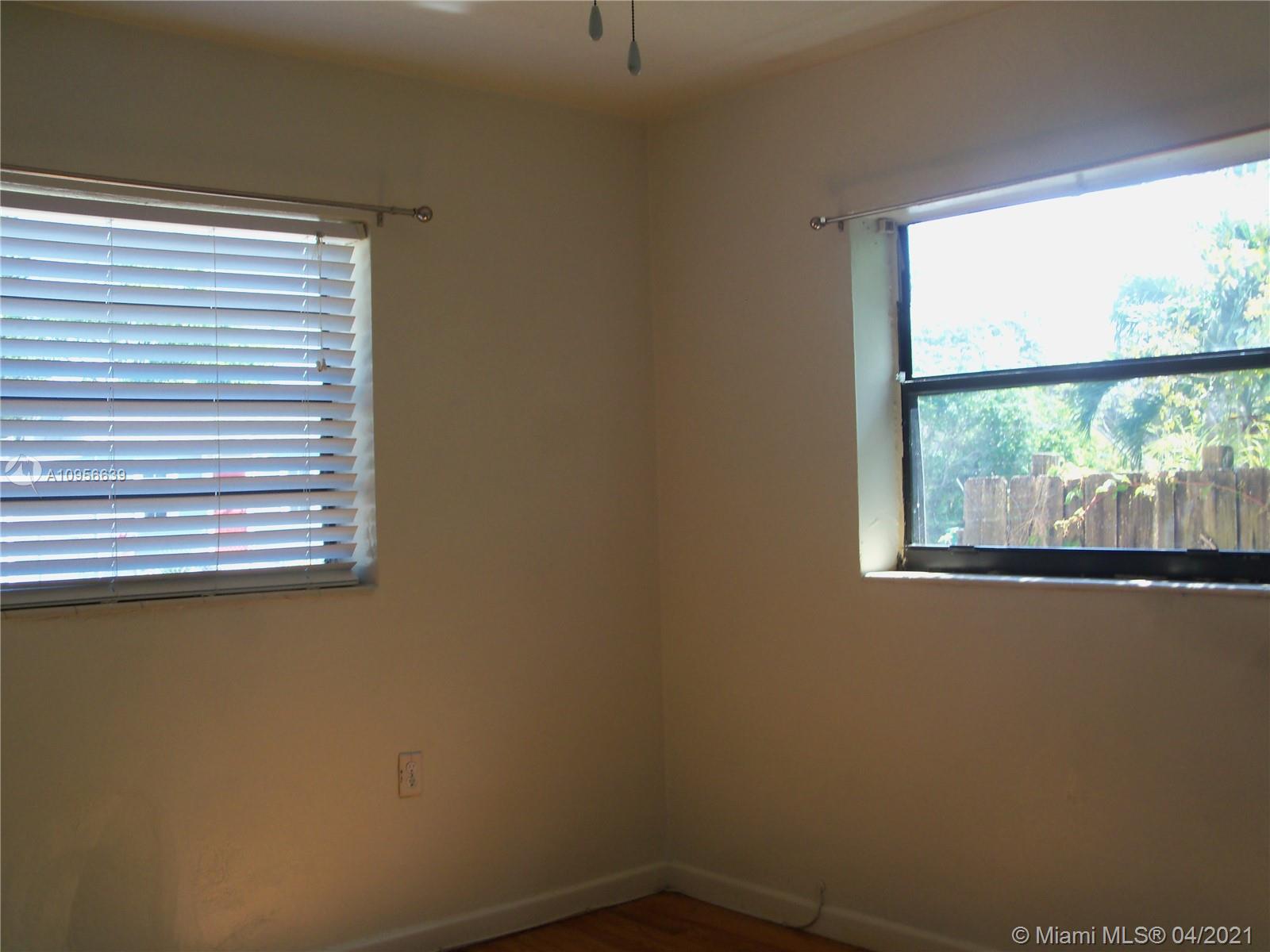 See details / 1312 sq. ft. $ 2021-03-04 0 Photo