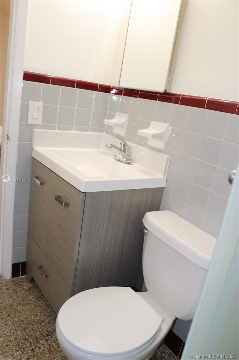See details / 1290 sq. ft. $ 2020-11-12 0 Photo