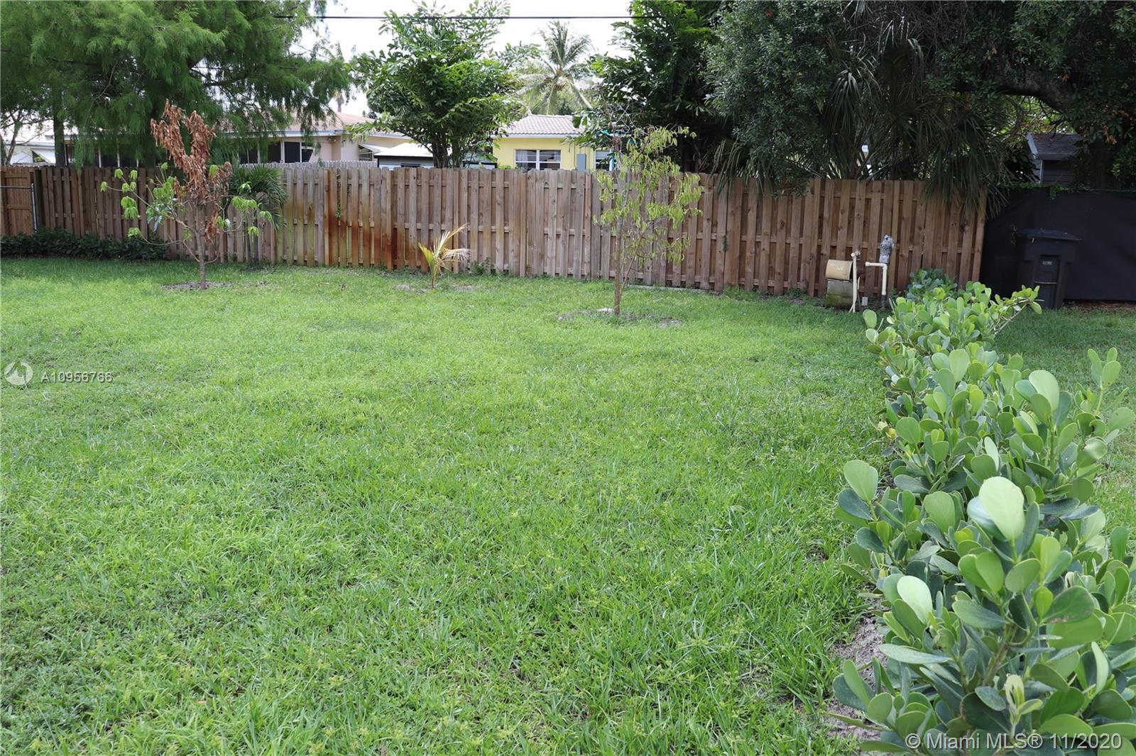 See details / 1290 sq. ft. $ 2020-11-12 0 Photo