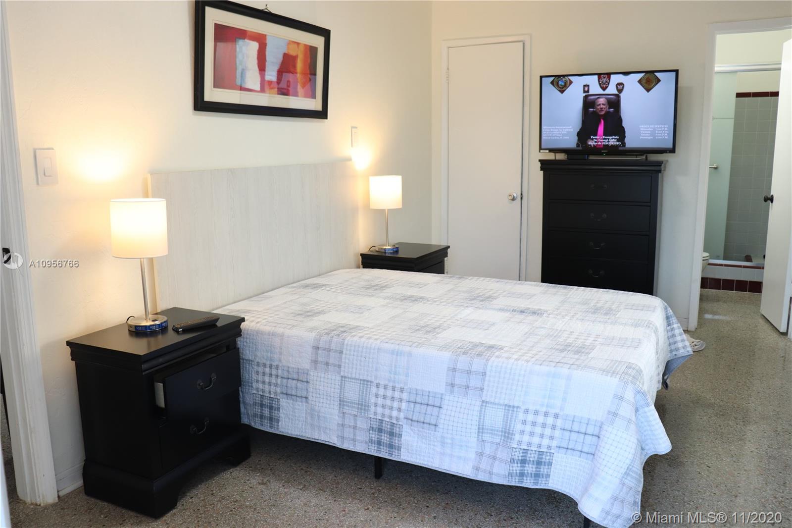 See details / 1290 sq. ft. $ 2020-11-12 0 Photo