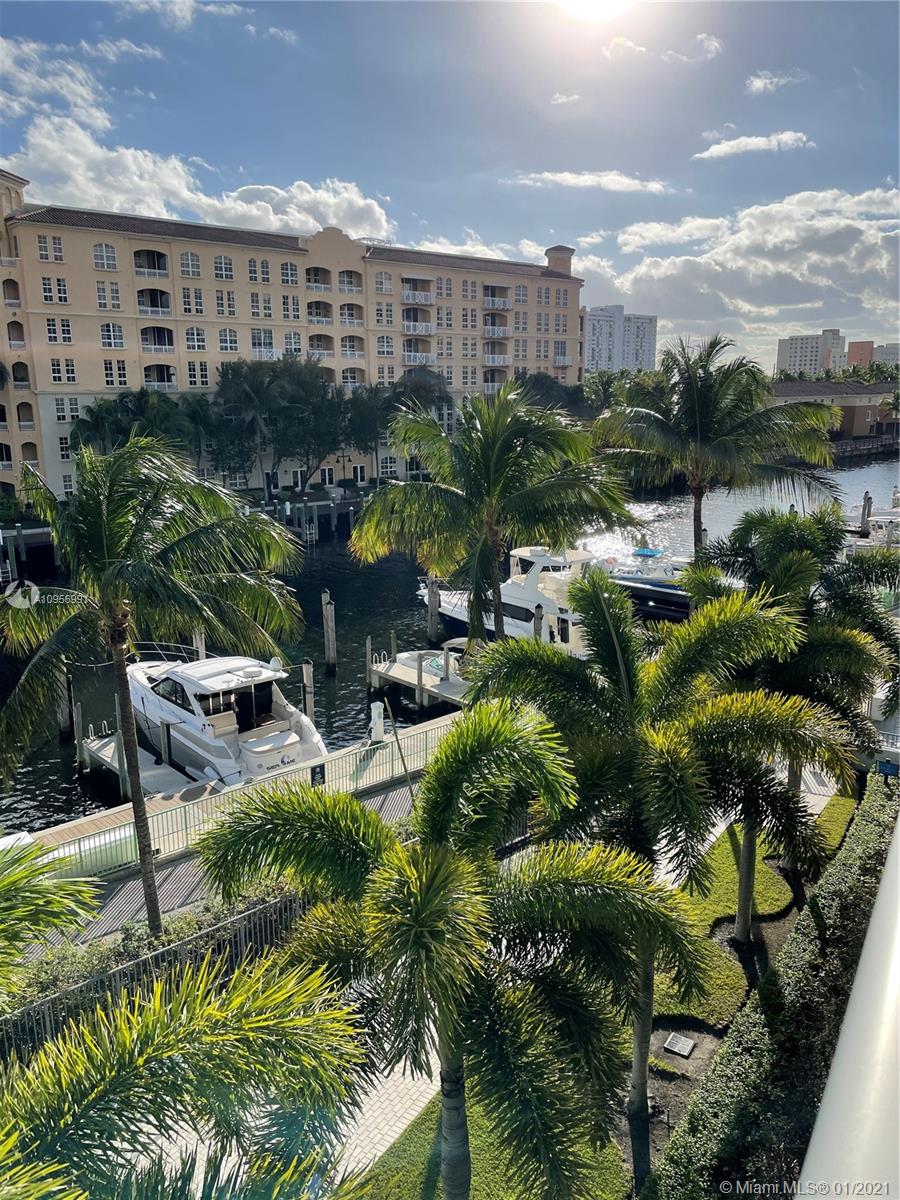 Photo of 2950 188 ST #333, Aventura, Florida, 33180 -