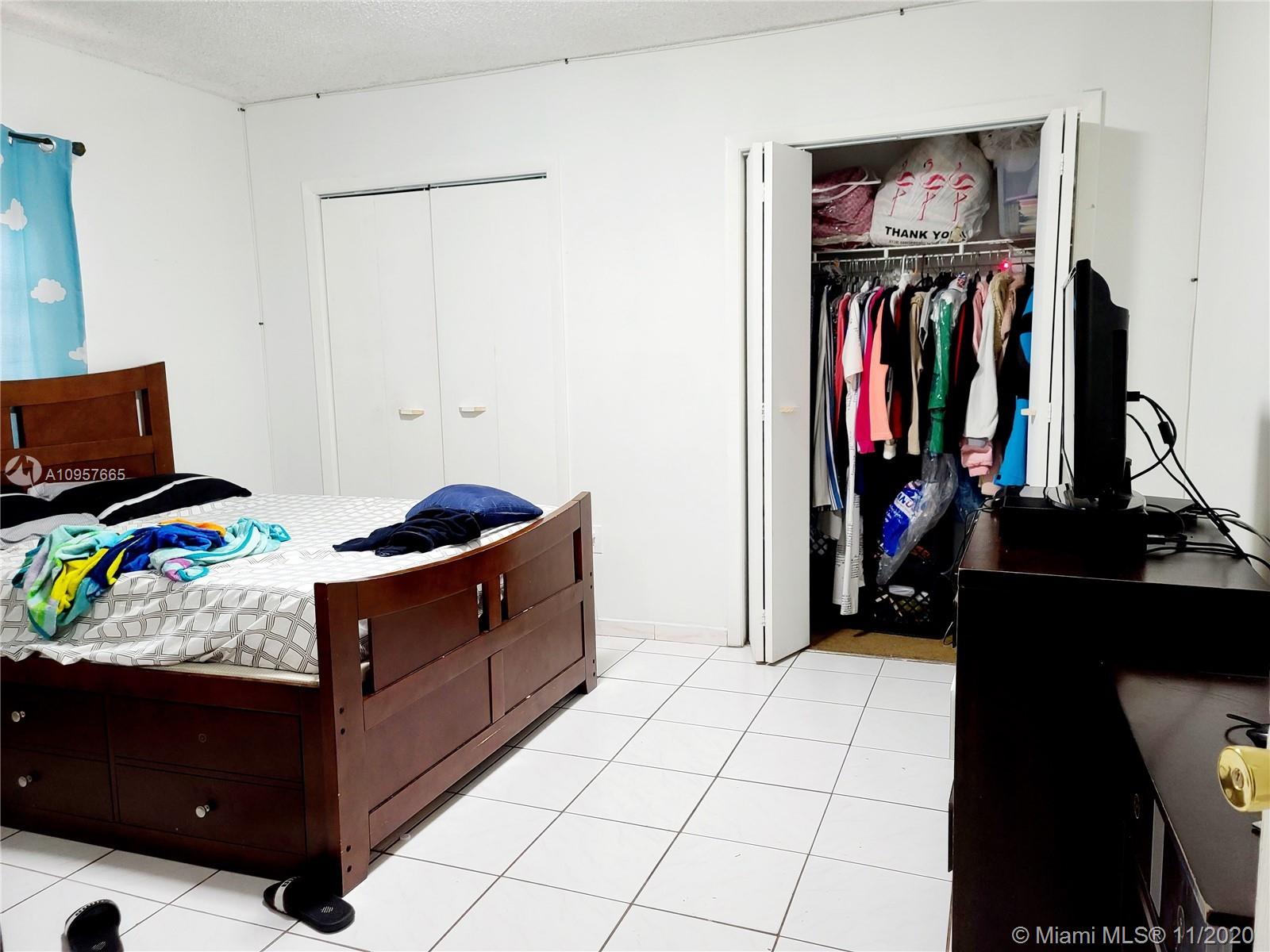 See details / 3384 sq. ft. $ 2020-12-22 0 Photo