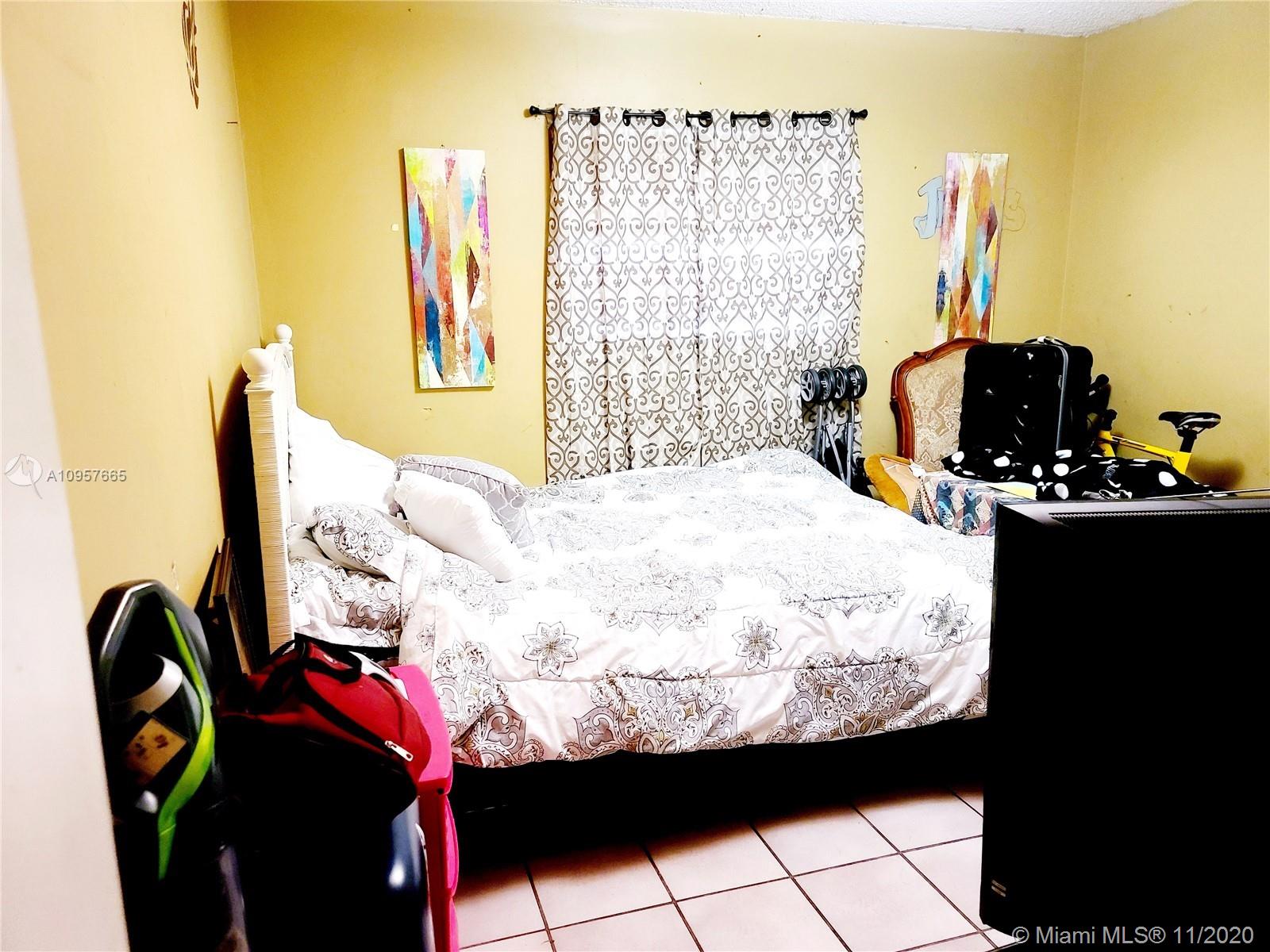 See details / 3384 sq. ft. $ 2020-12-22 0 Photo