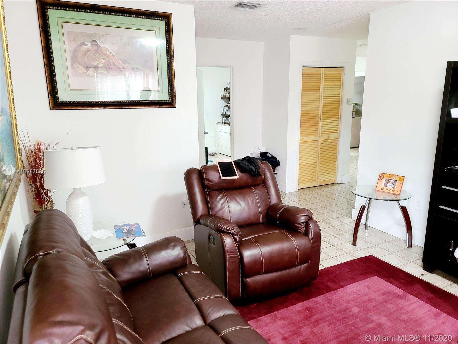 See details / 3384 sq. ft. $ 2020-12-22 0 Photo