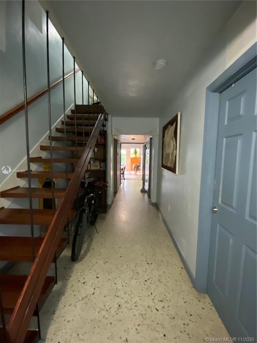 See details / 3711 sq. ft. $ 2021-02-22 0 Photo