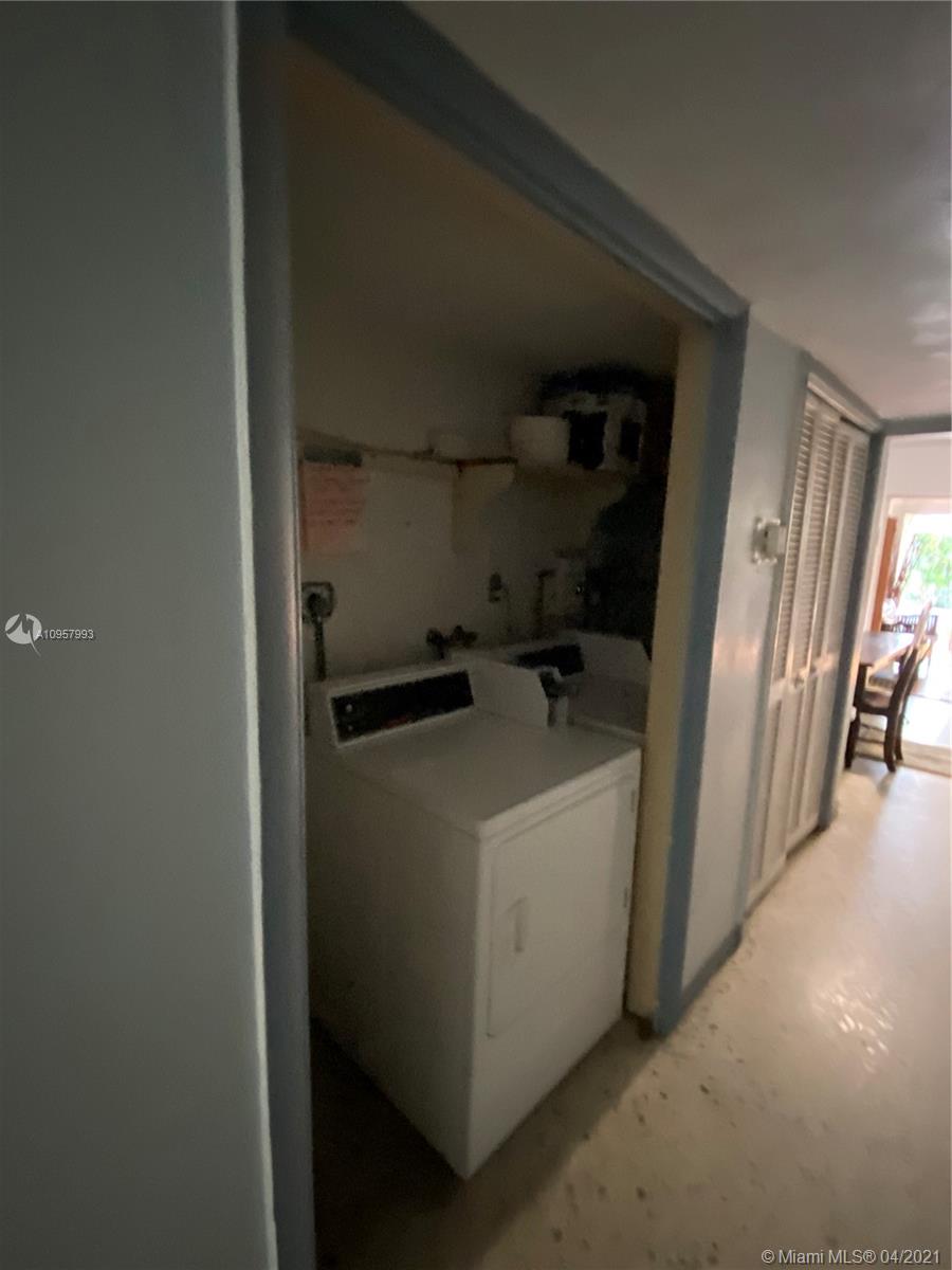 See details / 3711 sq. ft. $ 2021-02-22 0 Photo