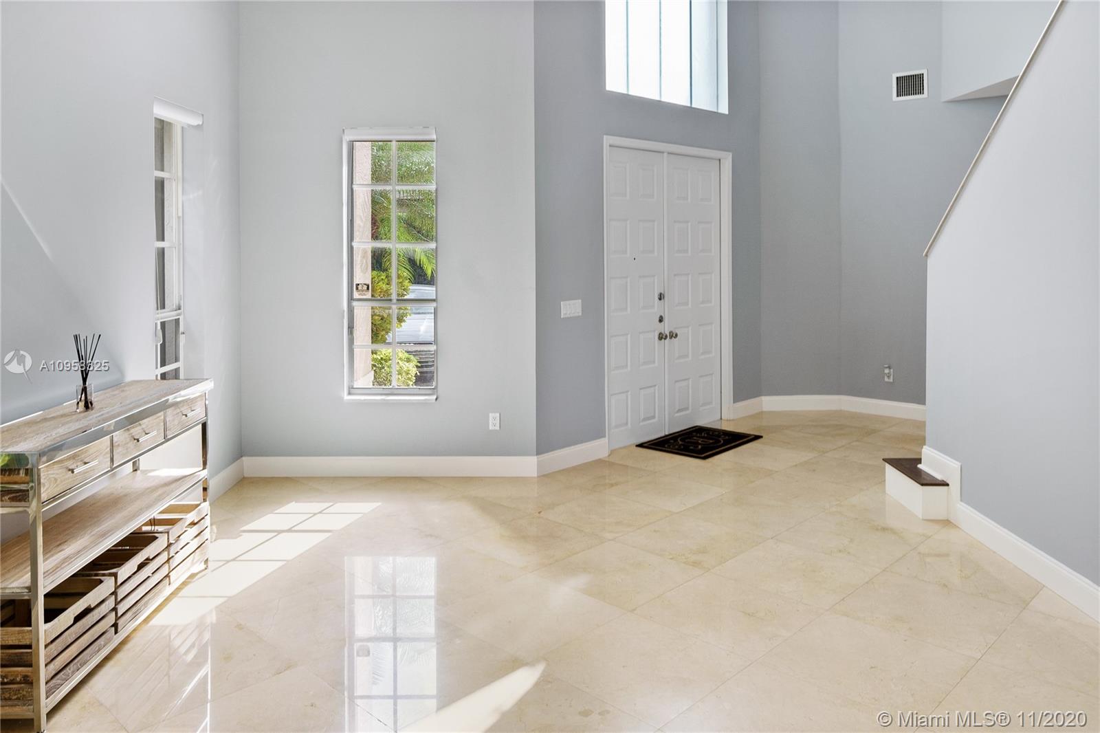 Photo of 4011 194th Trl, Sunny Isles Beach, Florida, 33160 -