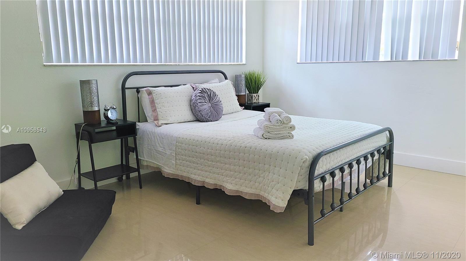 See details / 1800 sq. ft. $ 2021-02-03 0 Photo