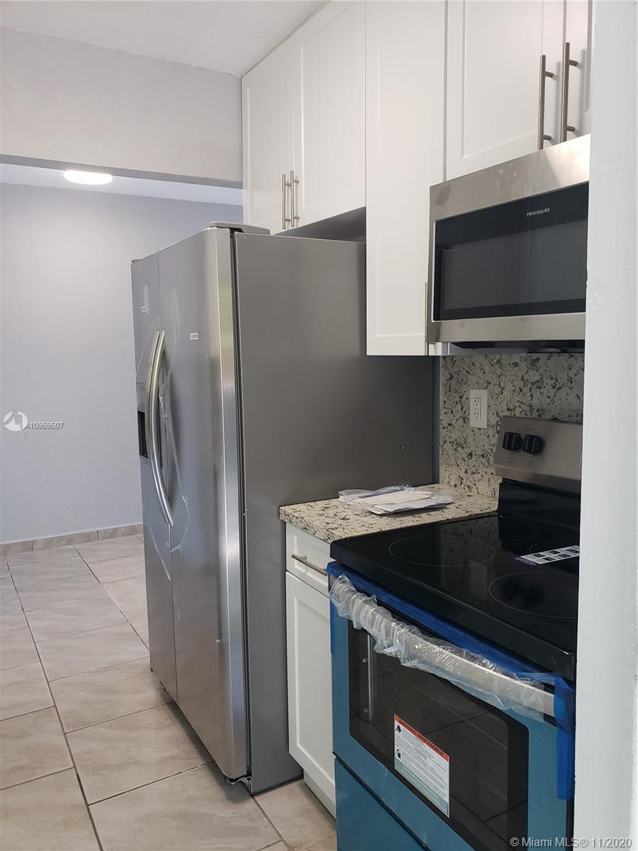 See details / 1326 sq. ft. $ 2021-01-06 0 Photo