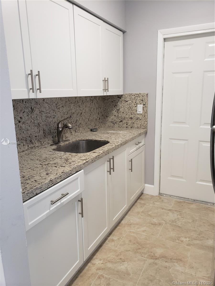 See details / 1326 sq. ft. $ 2021-01-06 0 Photo