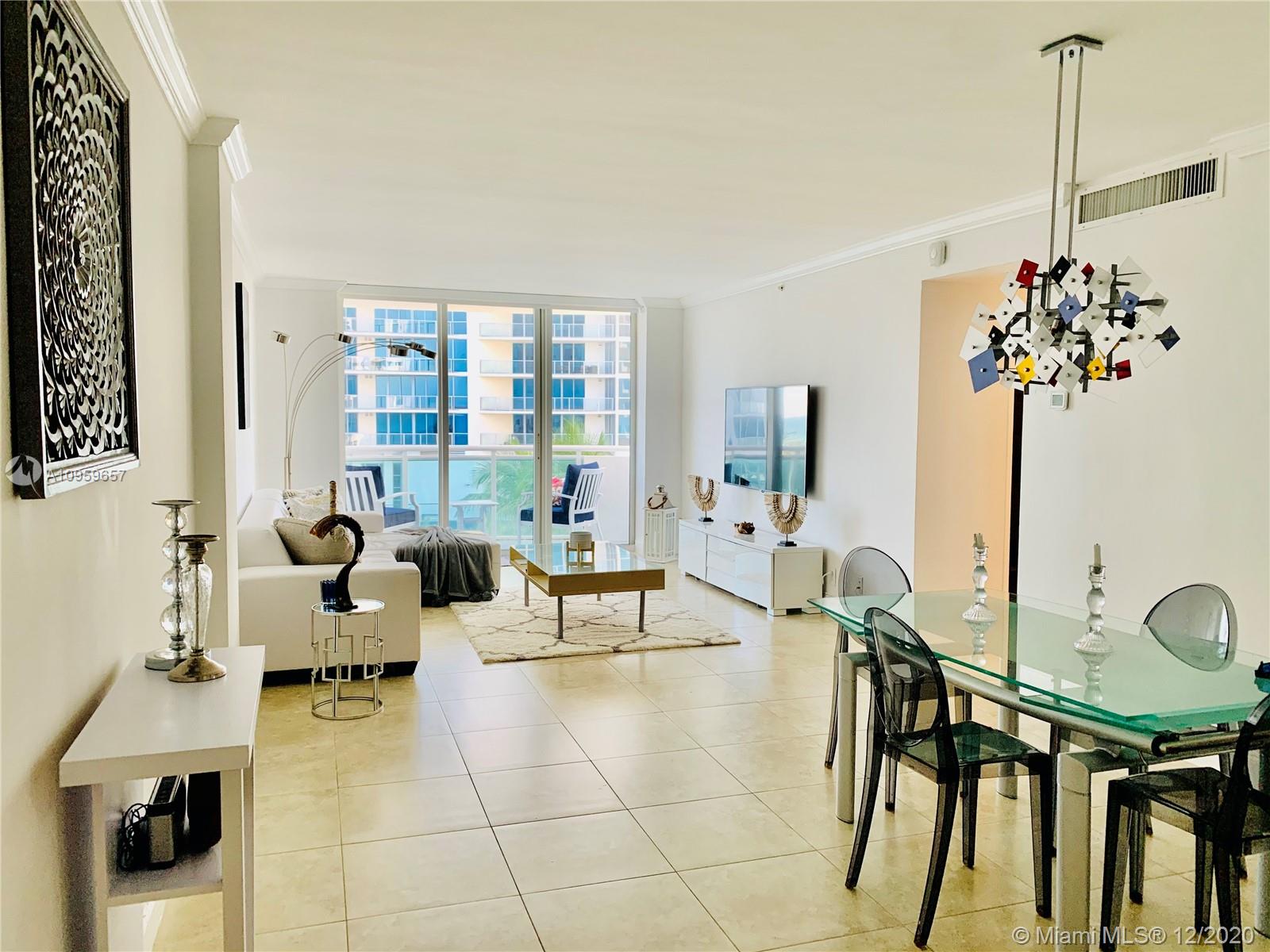 Photo of 3001 Ocean Dr #519, Hollywood, Florida, 33019 -