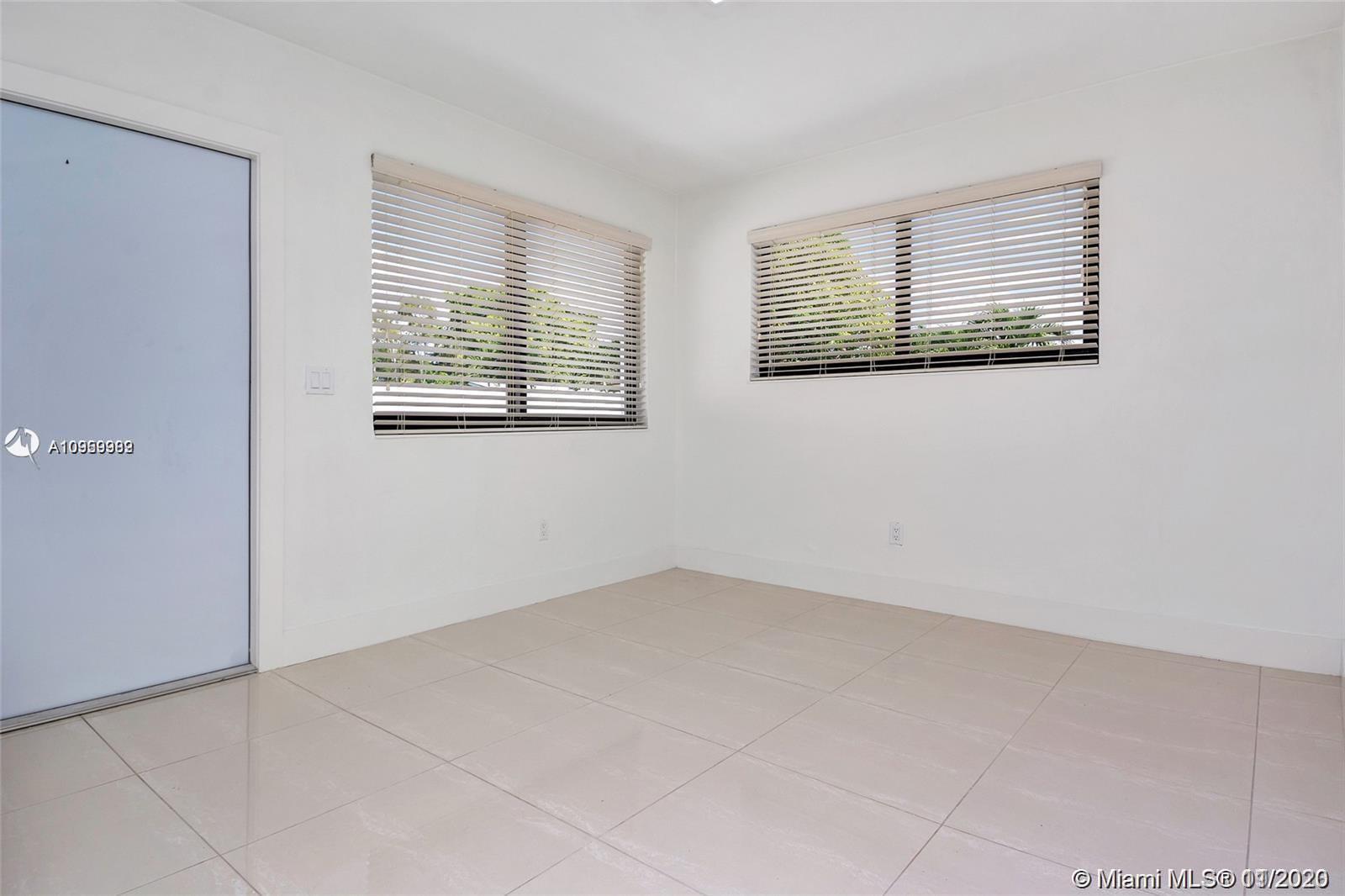 See details / 2063 sq. ft. $ 2020-11-19 0 Photo