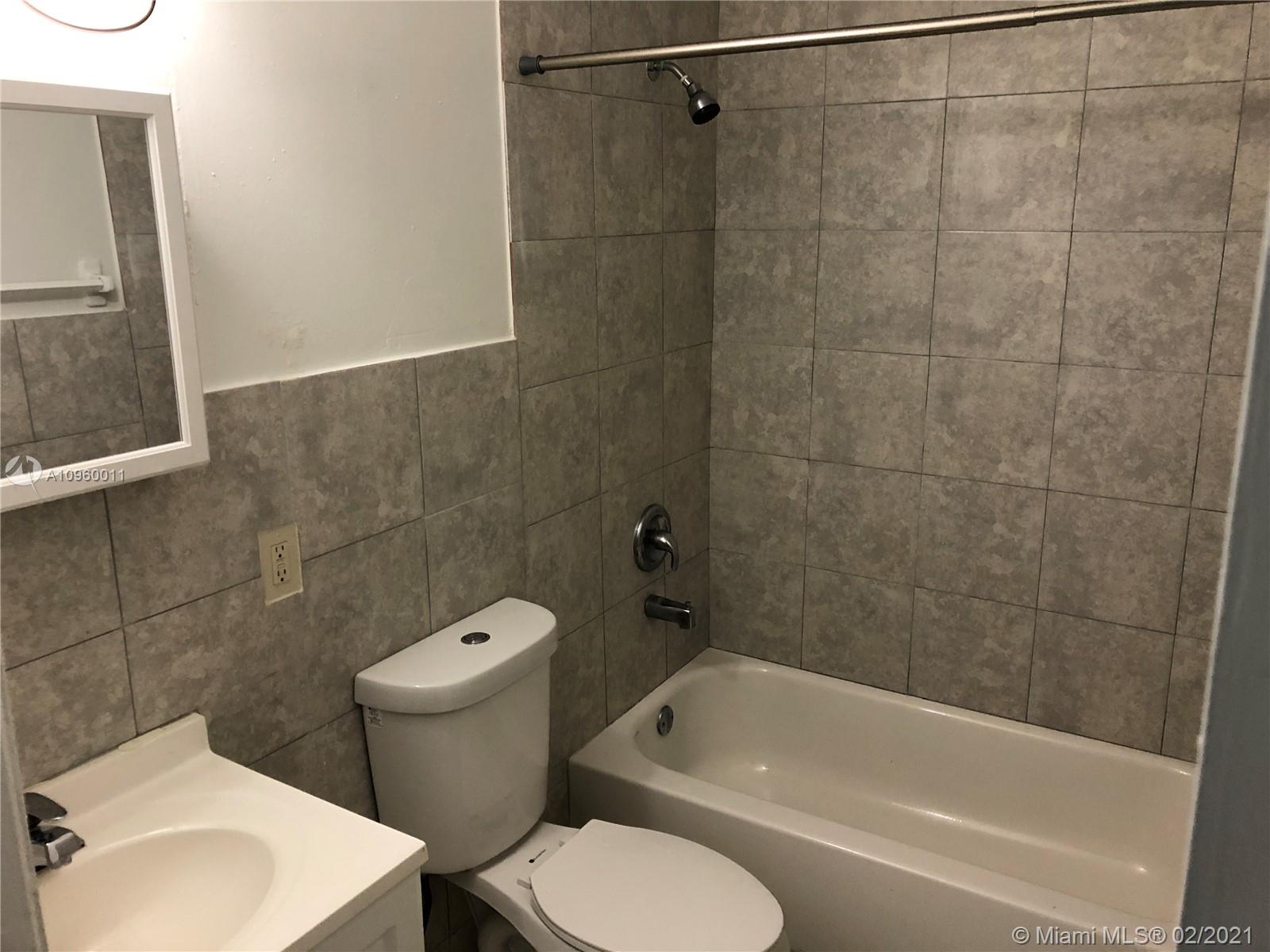 See details / 6336 sq. ft. $ 2021-02-17 0 Photo