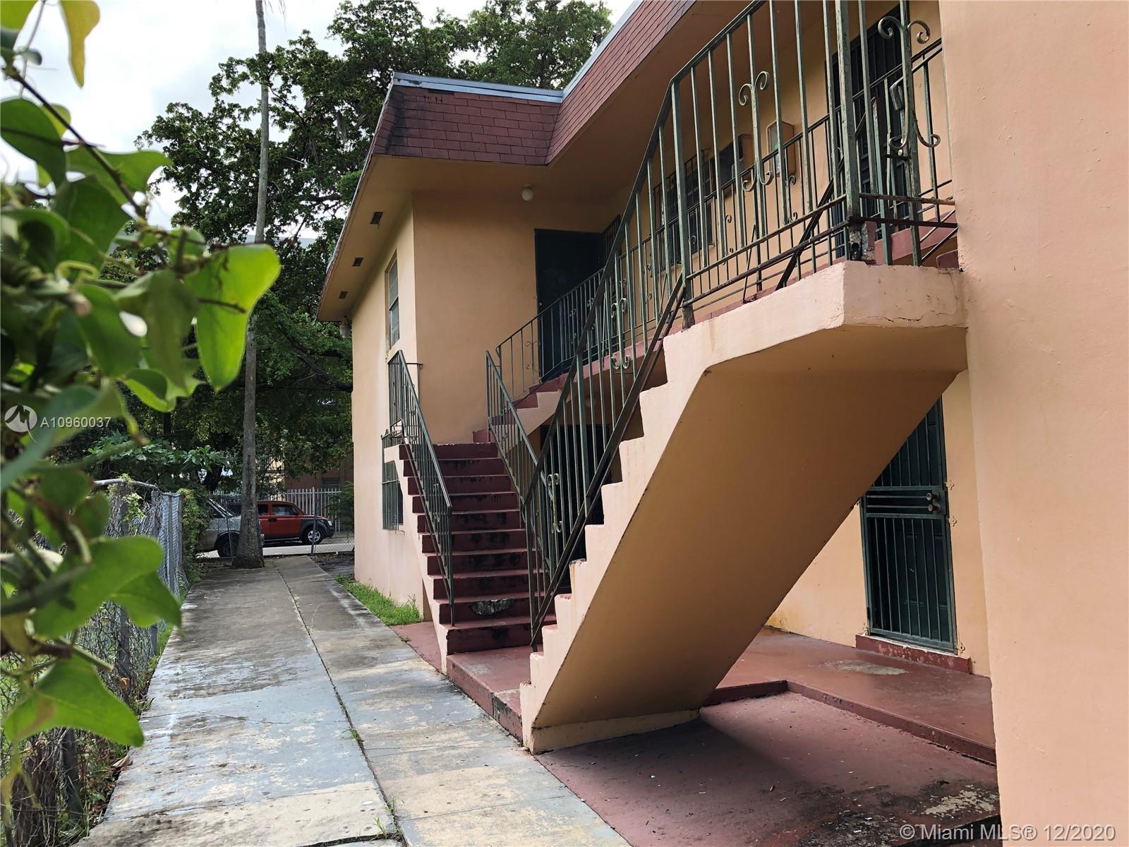 See details / 4688 sq. ft. $ 2020-11-30 0 Photo