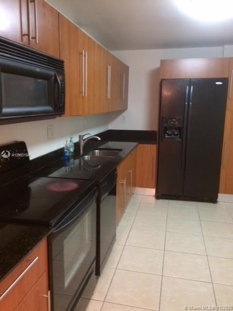 Photo of 3001 Ocean Dr #325, Hollywood, Florida, 33019 -