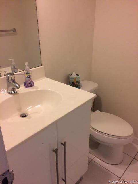 Photo of 3001 Ocean Dr #325, Hollywood, Florida, 33019 -