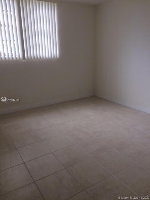 Photo of 3001 Ocean Dr #325, Hollywood, Florida, 33019 -