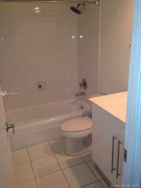 Photo of 3001 Ocean Dr #325, Hollywood, Florida, 33019 -