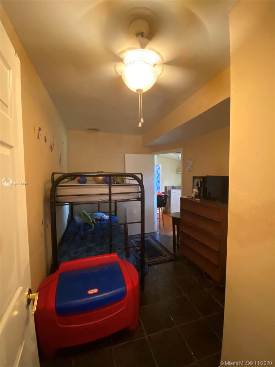 See details / 2890 sq. ft. $ 2020-12-14 0 Photo