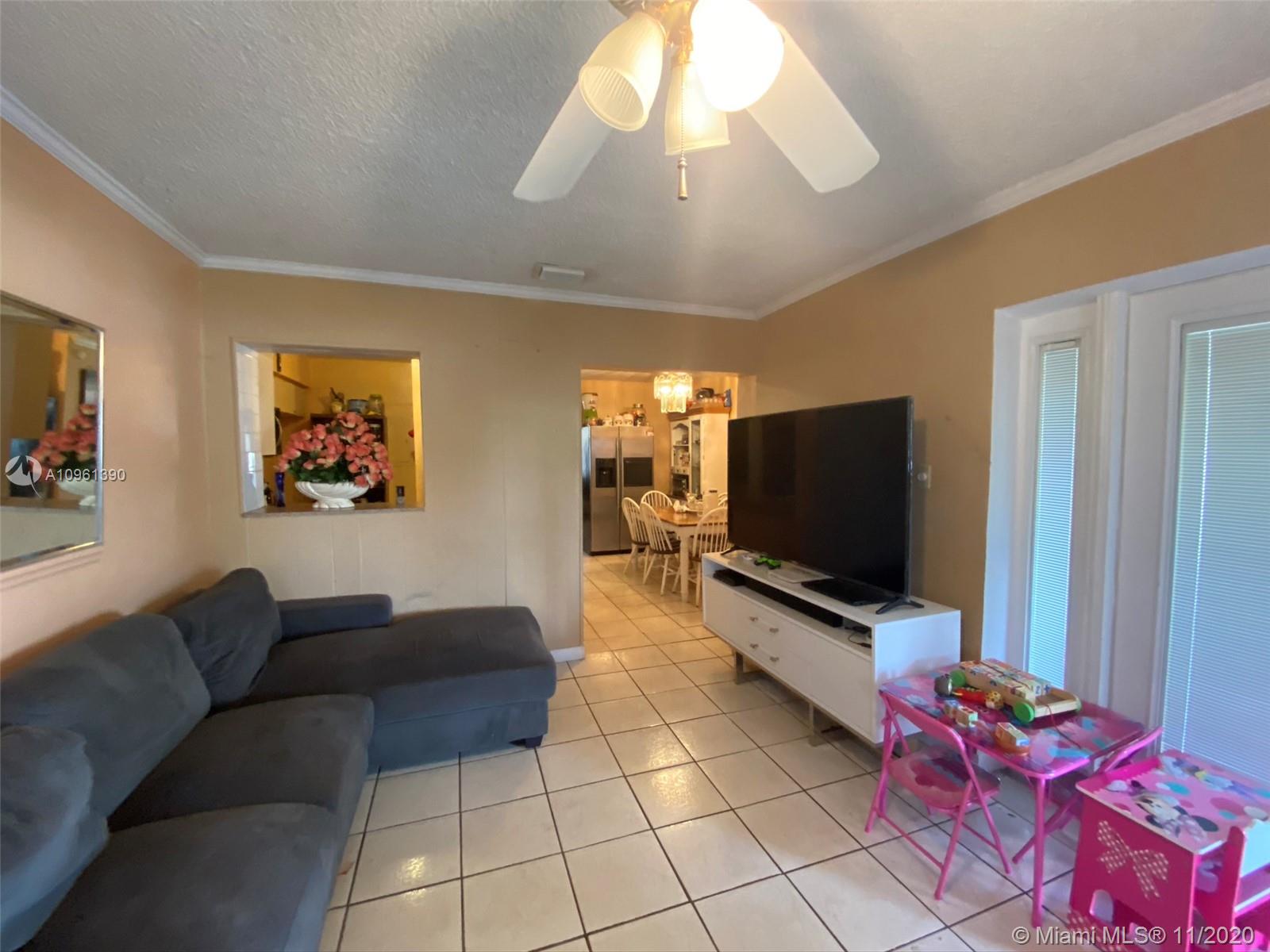 See details / 2890 sq. ft. $ 2020-12-14 0 Photo