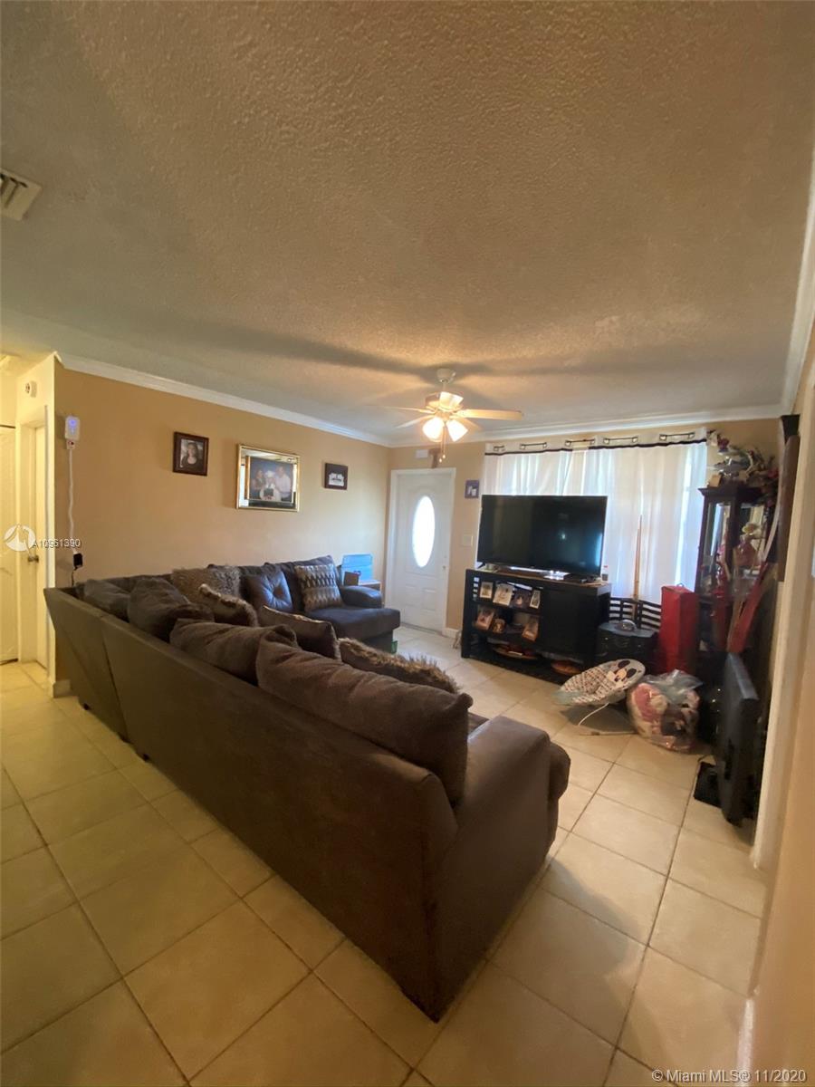 See details / 2890 sq. ft. $ 2020-12-14 0 Photo