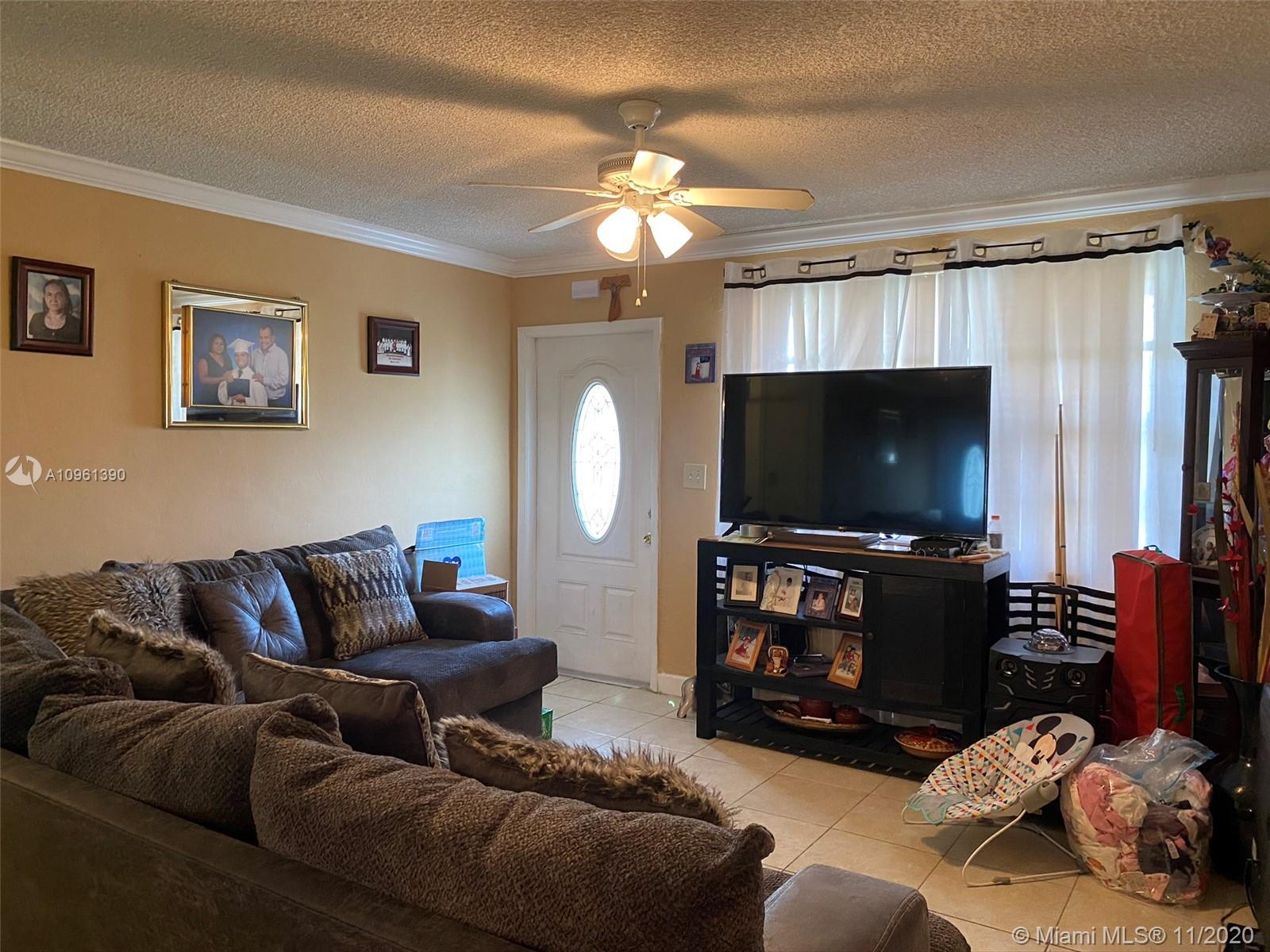 See details / 2890 sq. ft. $ 2020-12-14 0 Photo