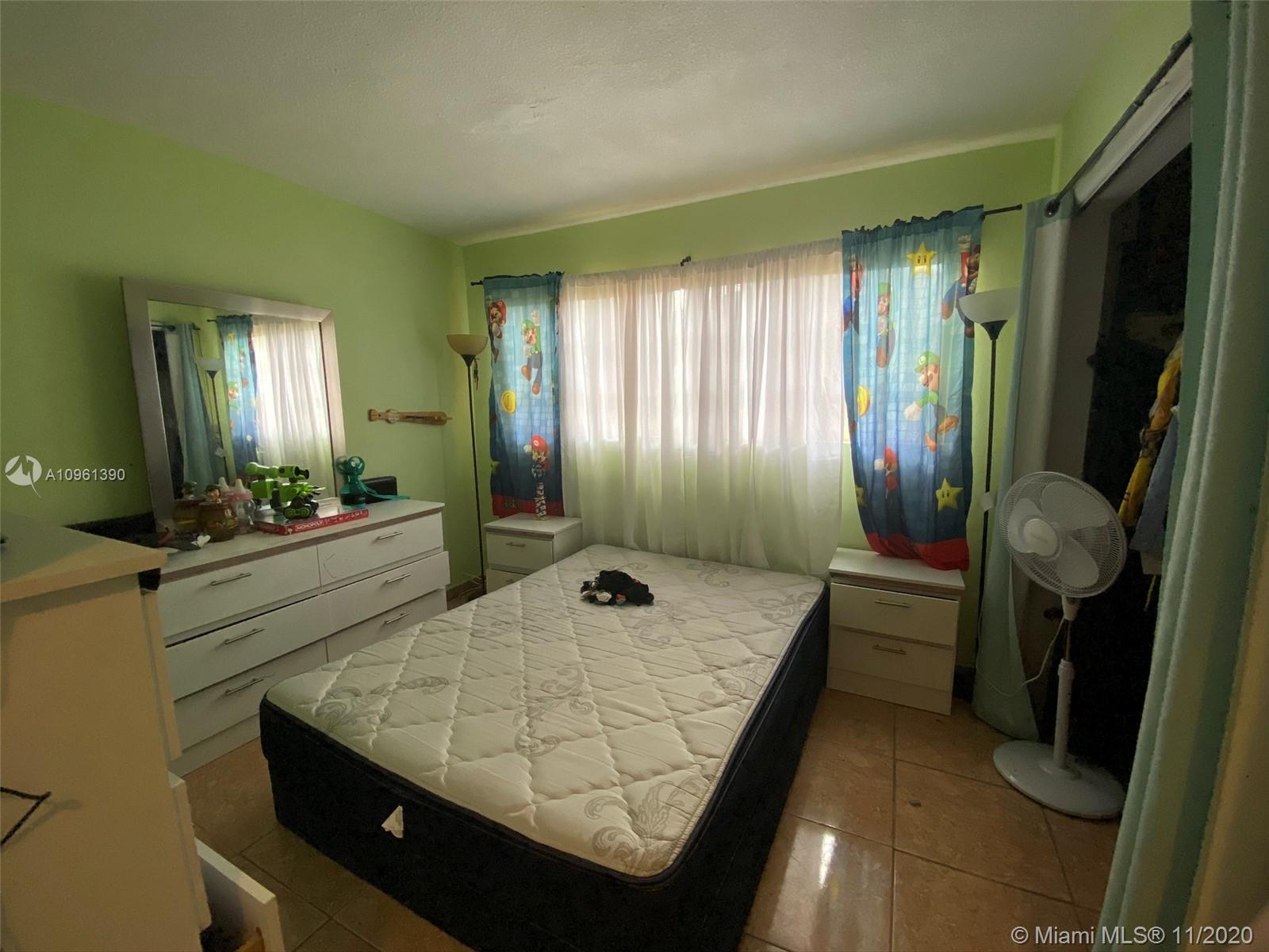 See details / 2890 sq. ft. $ 2020-12-14 0 Photo