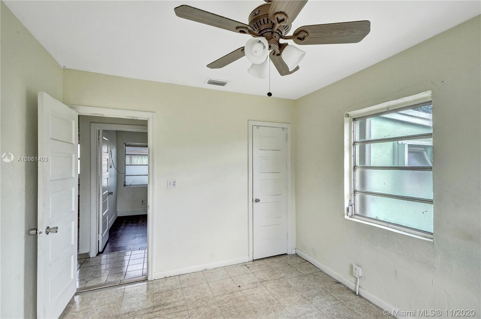 See details / 2684 sq. ft. $ 2020-11-23 0 Photo