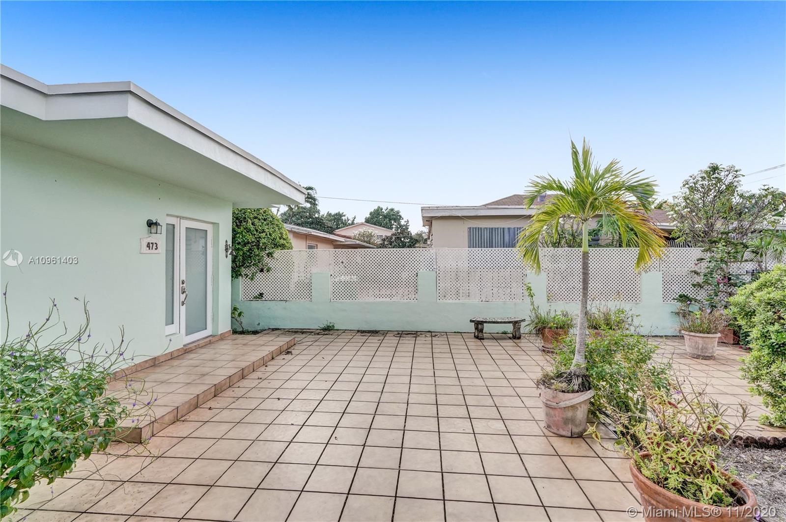 See details / 2684 sq. ft. $ 2020-11-23 0 Photo