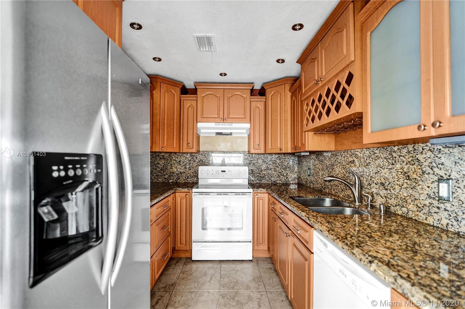 See details / 2684 sq. ft. $ 2020-11-23 0 Photo