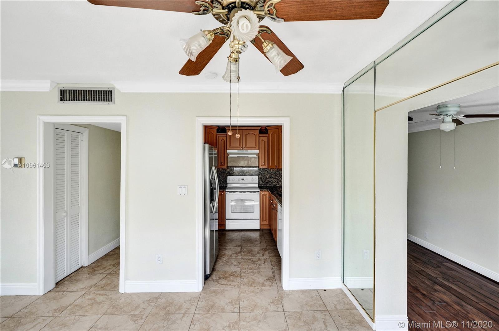 See details / 2684 sq. ft. $ 2020-11-23 0 Photo