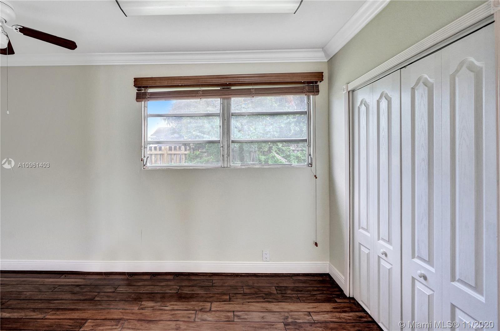 See details / 2684 sq. ft. $ 2020-11-23 0 Photo