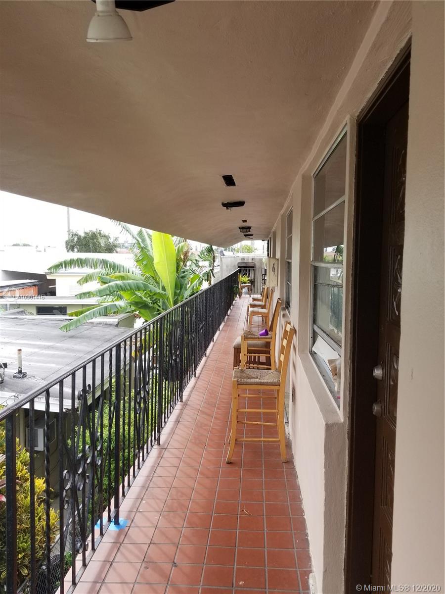 See details / 3912 sq. ft. $ 2020-11-23 0 Photo