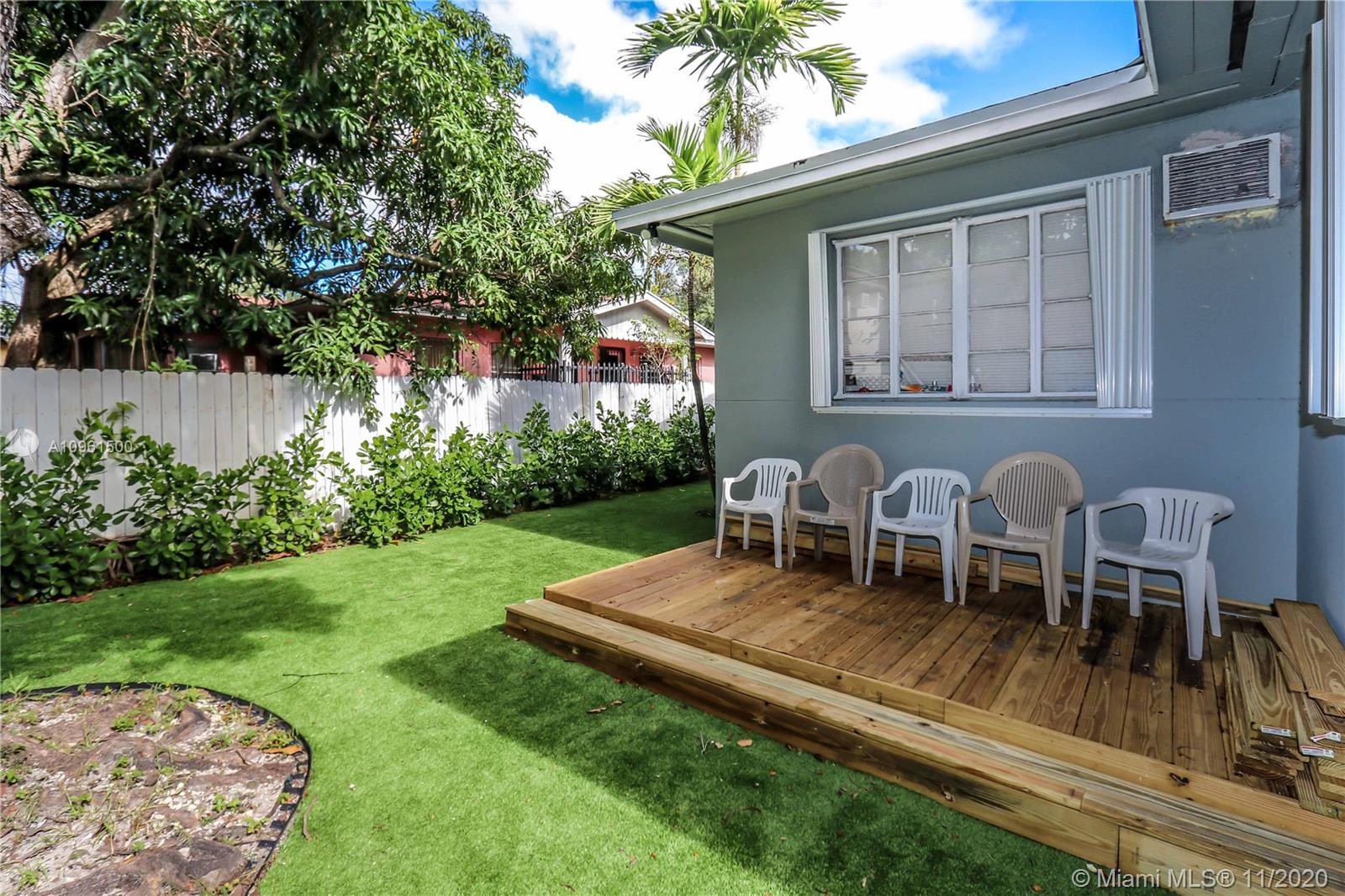See details / 1508 sq. ft. $ 2020-11-23 0 Photo