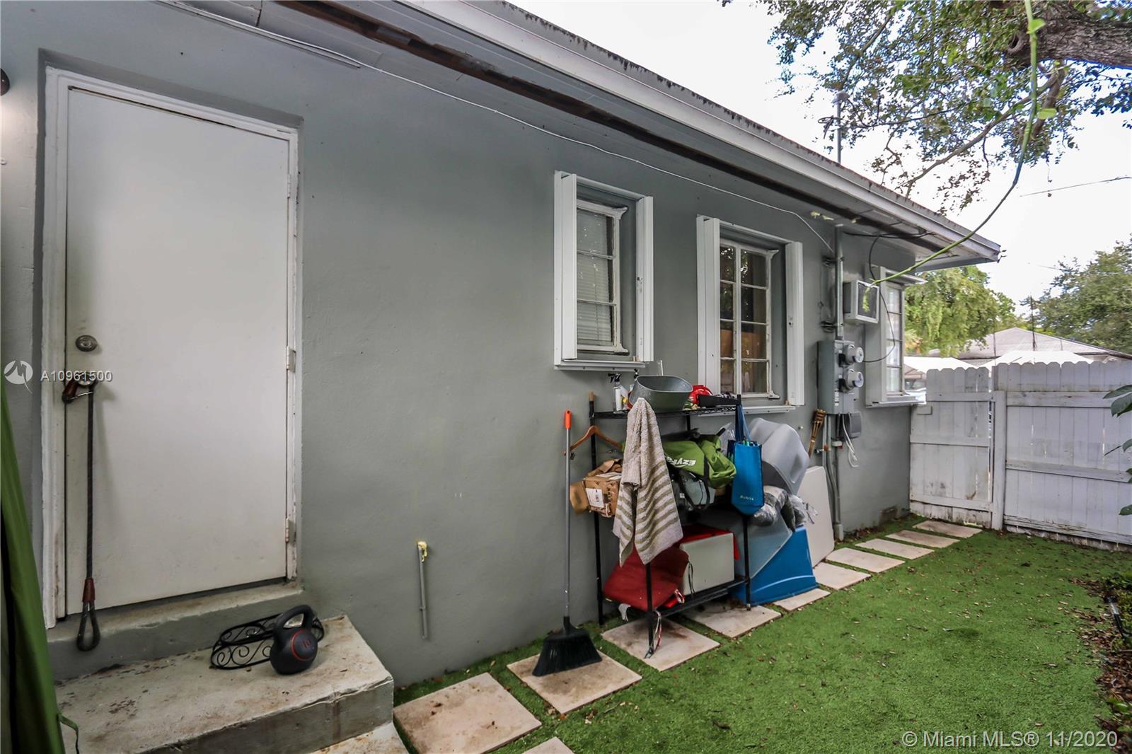 See details / 1508 sq. ft. $ 2020-11-23 0 Photo
