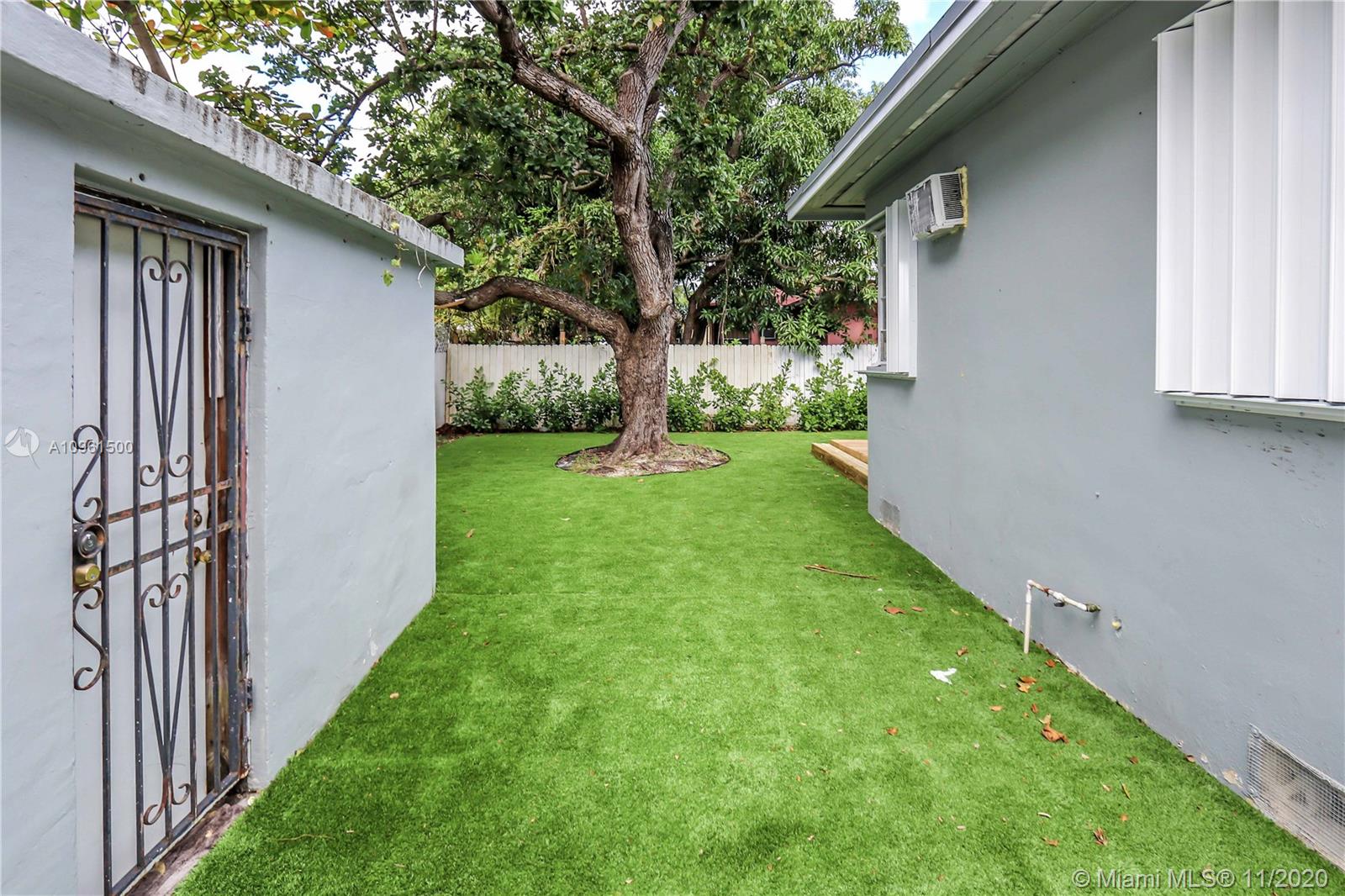 See details / 1508 sq. ft. $ 2020-11-23 0 Photo