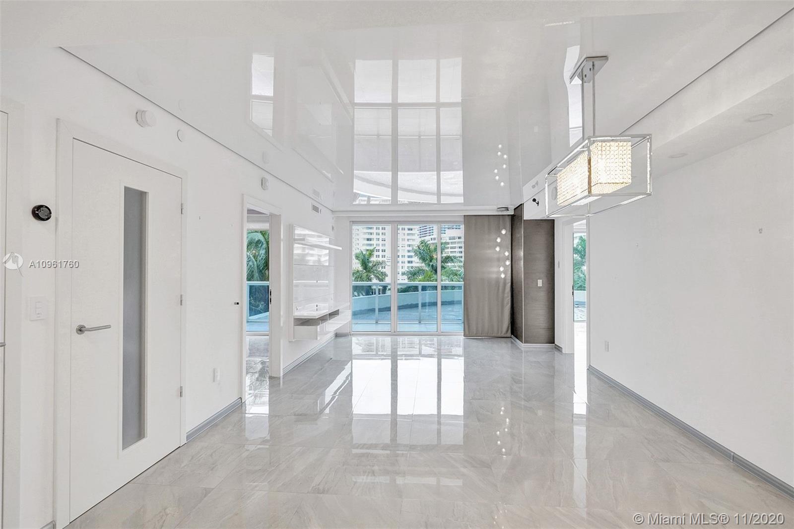 Ver detalles 407 3 / 3 1571 sq. ft. $ 2020-11-23 0 foto
