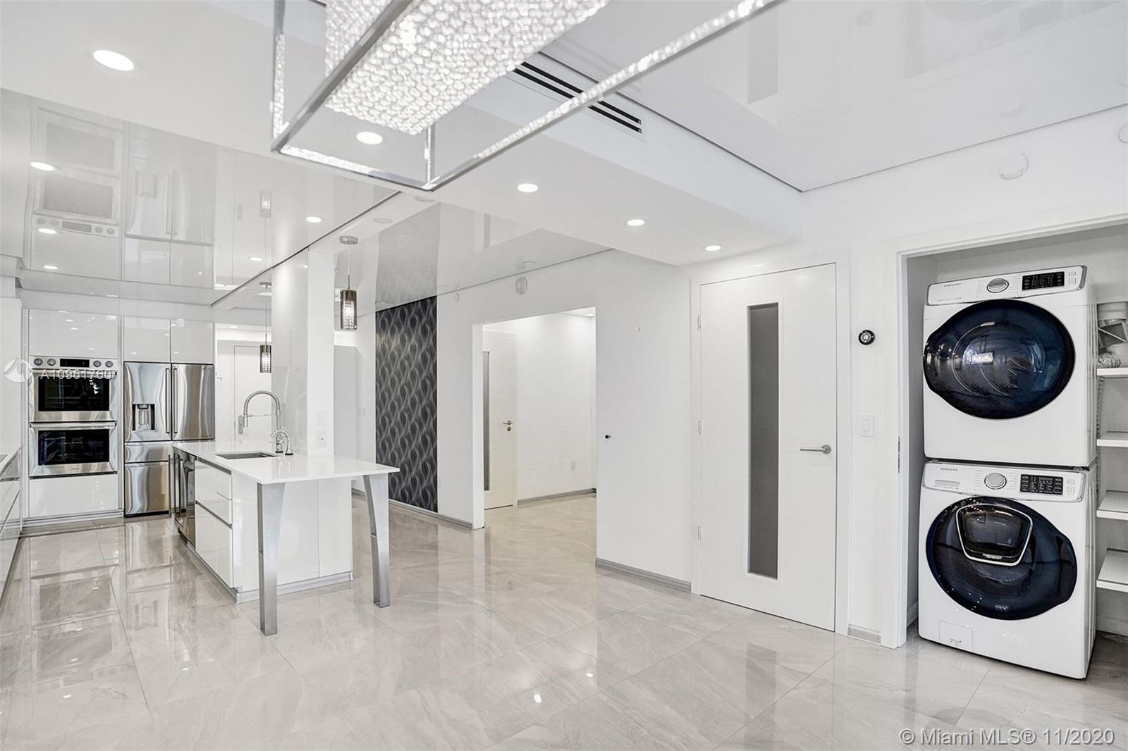 Ver detalles 407 3 / 3 1571 sq. ft. $ 2020-11-23 0 foto
