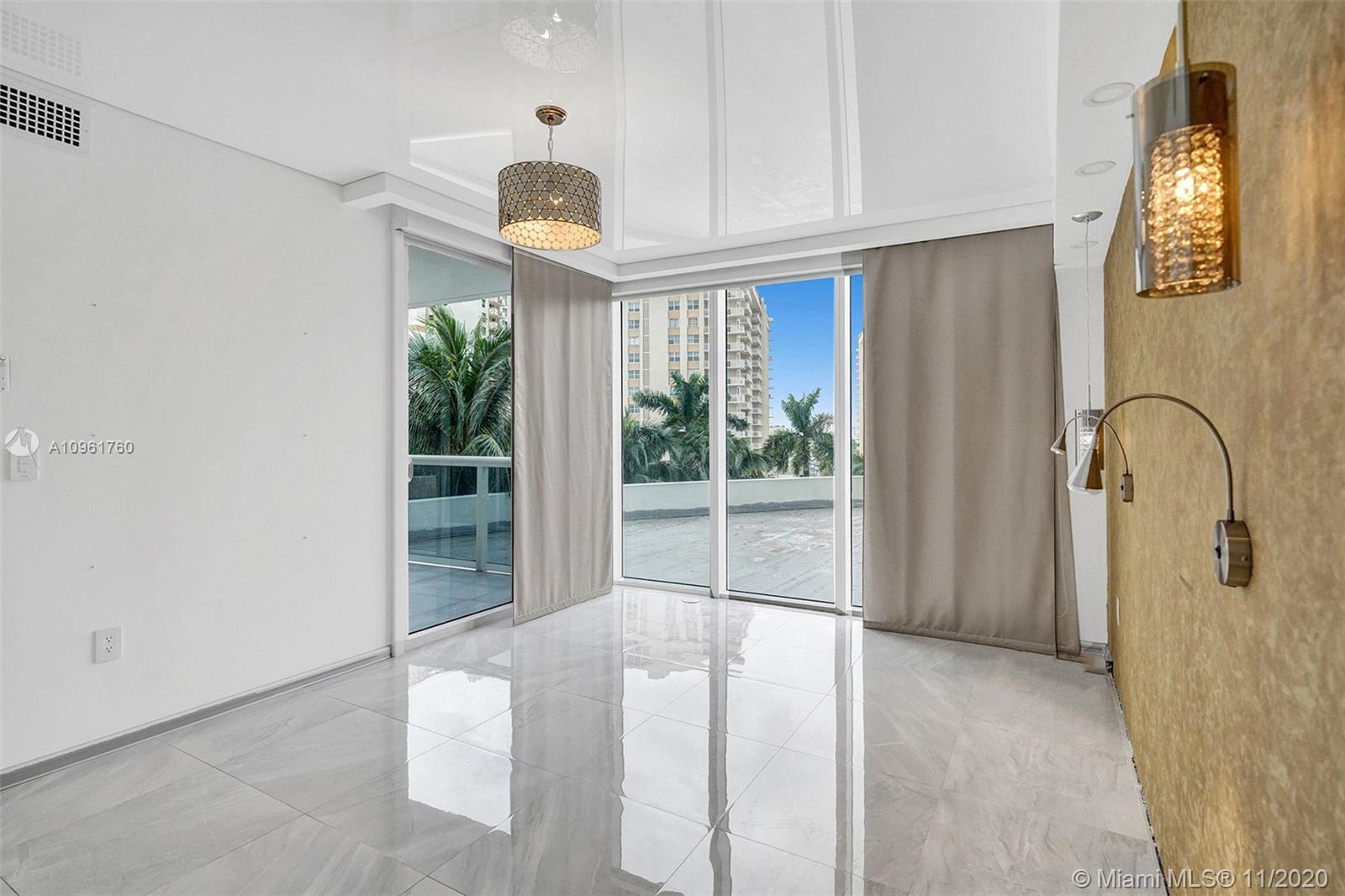 Ver detalles 407 3 / 3 1571 sq. ft. $ 2020-11-23 0 foto