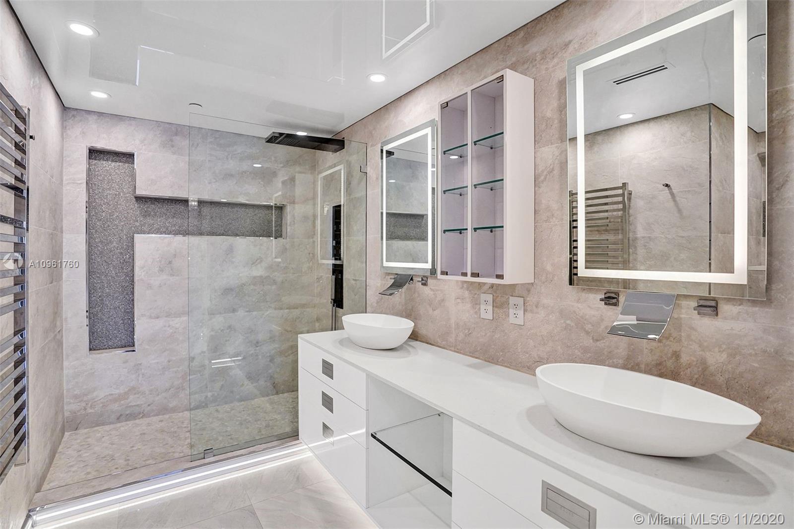 Ver detalles 407 3 / 3 1571 sq. ft. $ 2020-11-23 0 foto