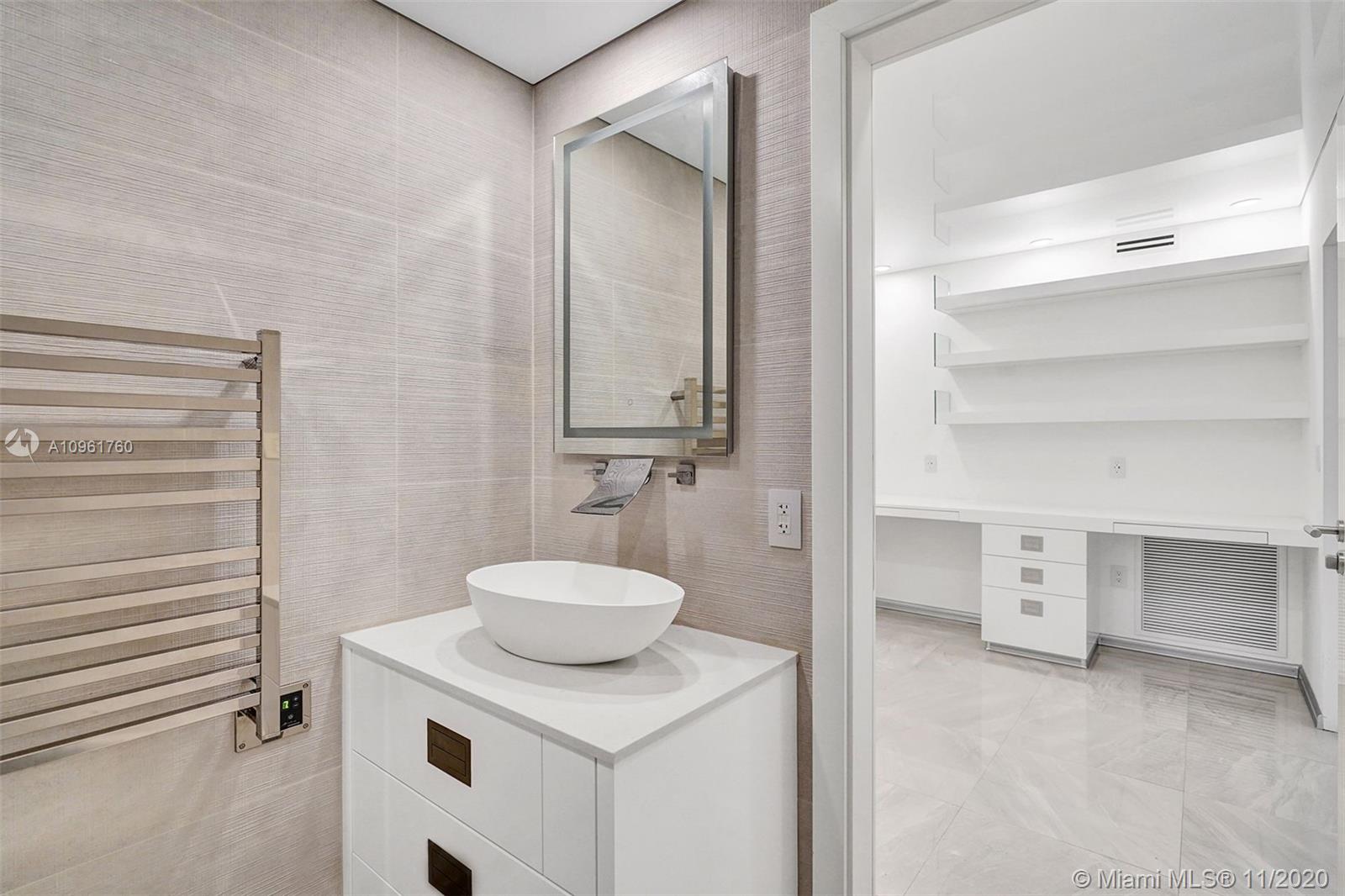 Ver detalles 407 3 / 3 1571 sq. ft. $ 2020-11-23 0 foto