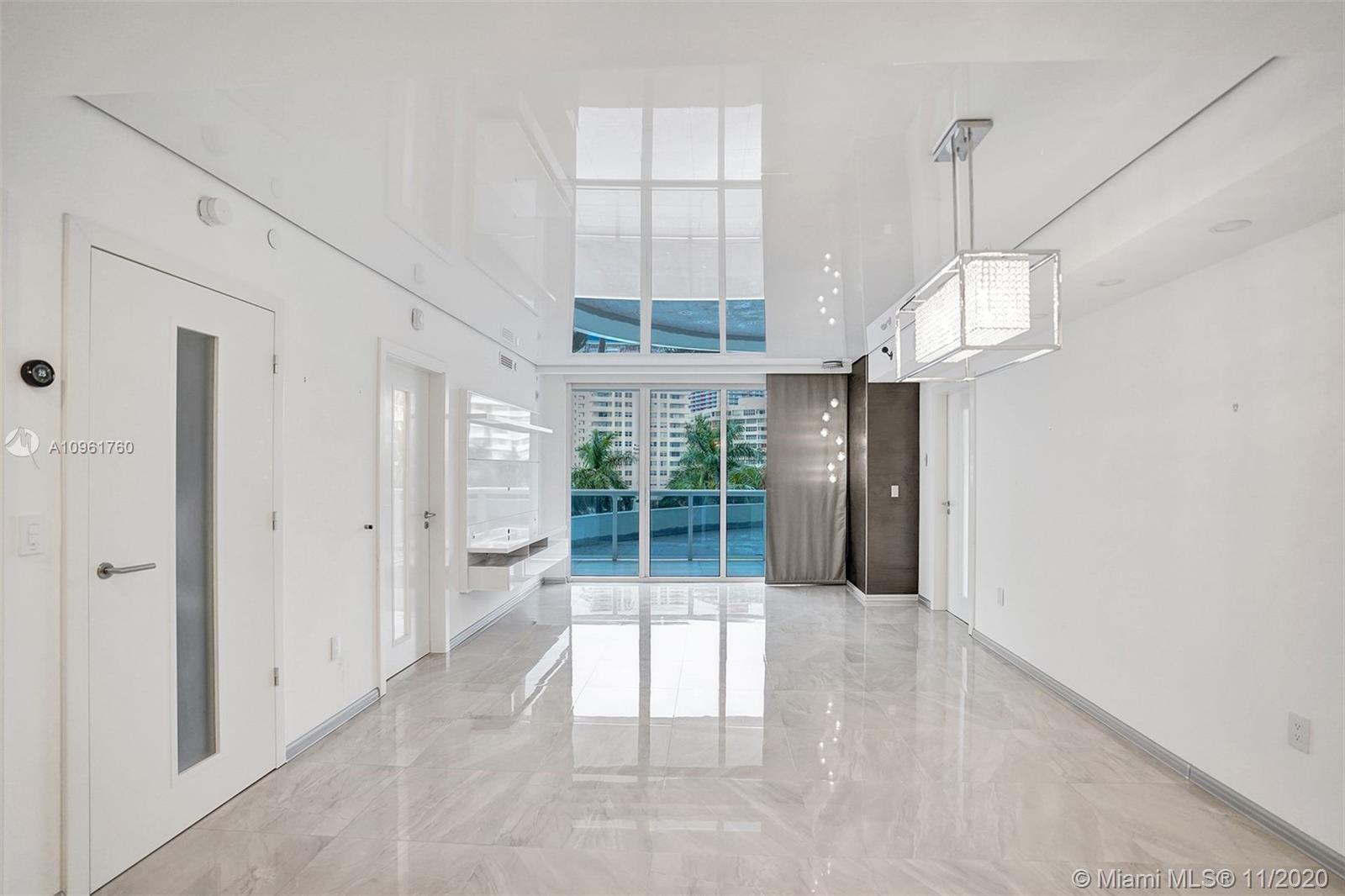 Ver detalles 407 3 / 3 1571 sq. ft. $ 2020-11-23 0 foto