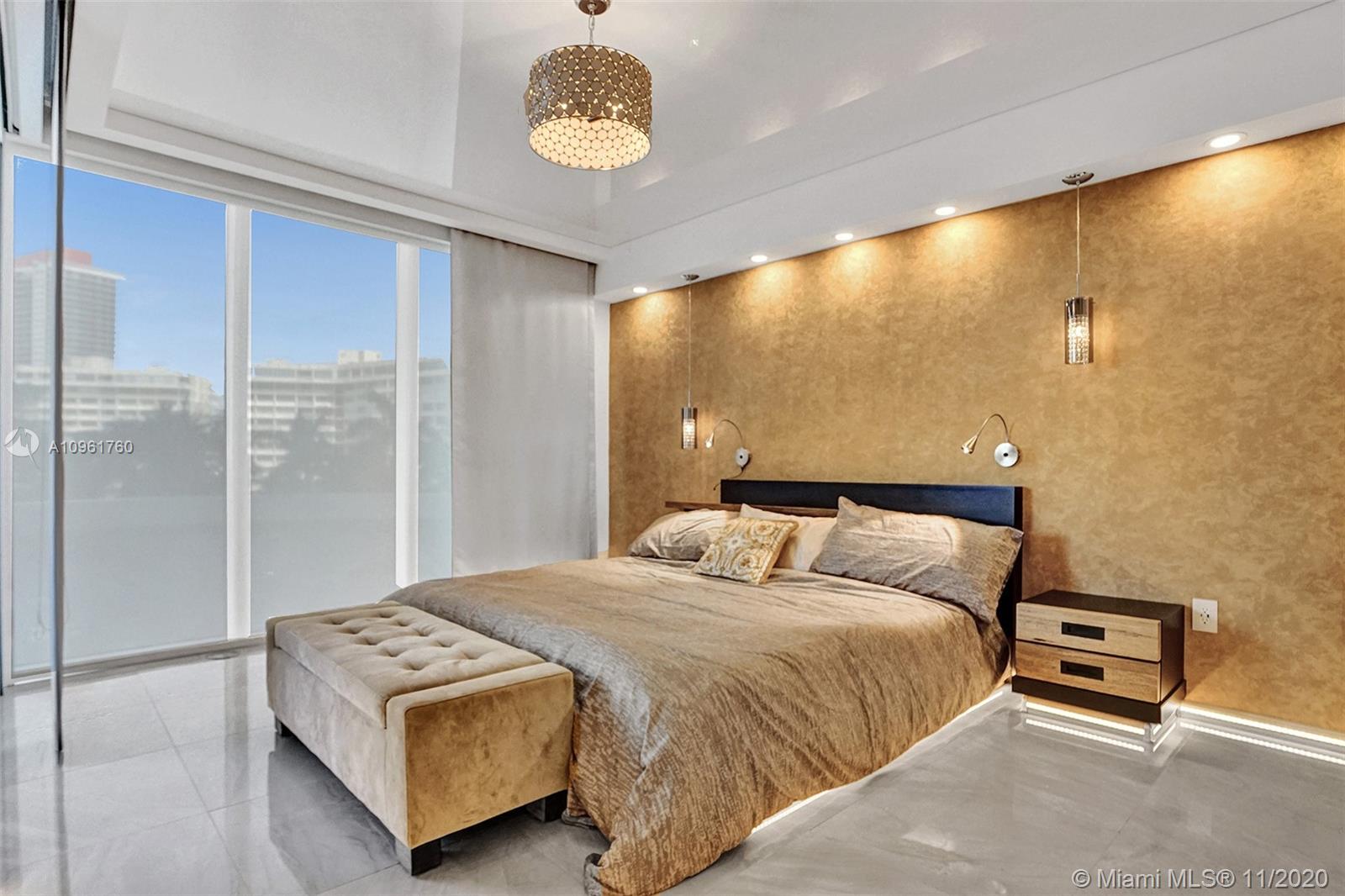 Ver detalles 407 3 / 3 1571 sq. ft. $ 2020-11-23 0 foto