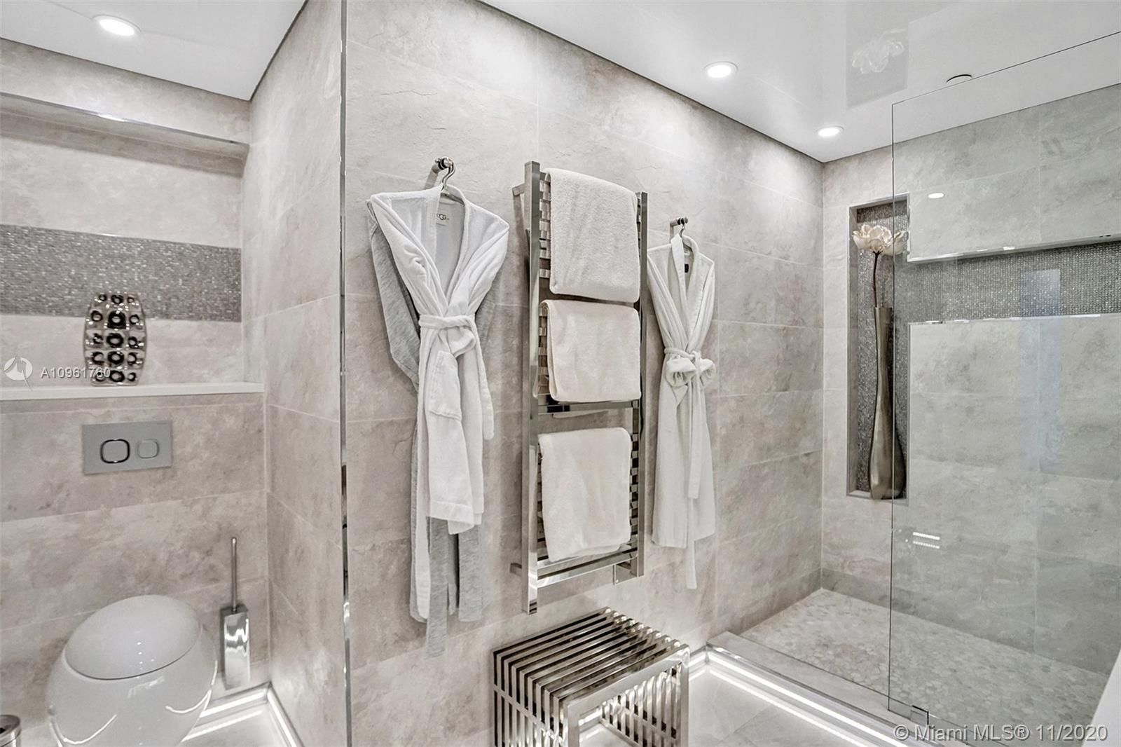 Ver detalles 407 3 / 3 1571 sq. ft. $ 2020-11-23 0 foto
