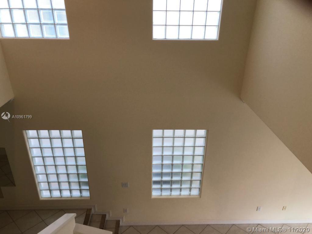 Photo of 20822 32nd Ave, Aventura, Florida, 33180 -