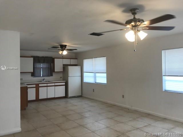 See details / 2611 sq. ft. $ 2020-11-24 0 Photo