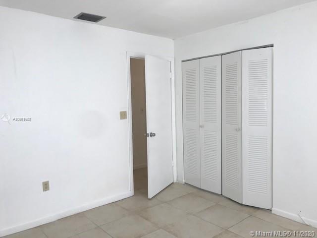 See details / 2611 sq. ft. $ 2020-11-24 0 Photo